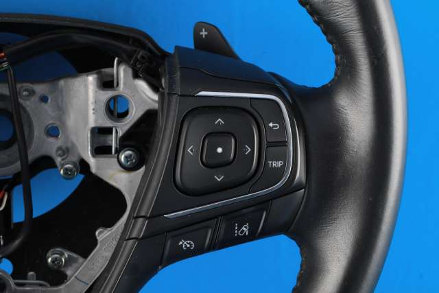 Ratt til Toyota Avensis 2015-2019 (Type III, Fase 2)  (TOYOTA|45100-05A10|)