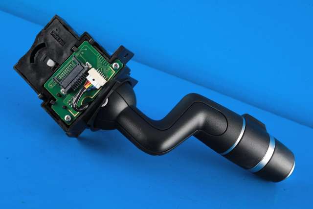Bryter blink til Land Rover Range Rover, Evoque 2011-2019 (Type I) (LAND ROVER|BJ32-3F972-DB|)