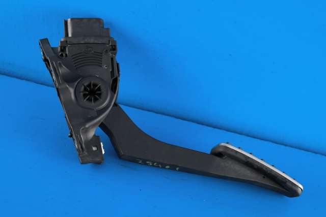Pedal gass til Land Rover Range Rover, Evoque 2011-2019 (Type I)  (HELLA|6PV 010 834-41|BJ3M-9F836-EB|)