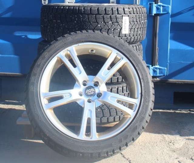 Hjulsett aluminium vinter til Land Rover Range Rover, Evoque, 2011-2019 (Type I)  (PIGGFRI|245 X 45 R 20")