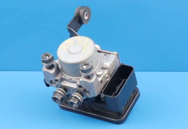 MC, ABS Sentral til MC Kawasaki Z900, 2017-2019  (KAWASAKI|006-V95-164-1)