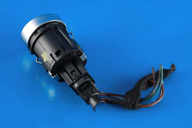 Bryter start/stopp til Audi A7 2010-2014 (Type I, Fase 1)  (VAG|4G1 905 217 A|)