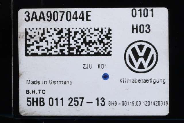 Varmeapparat betjening til VW Passat 2011-2015 (B7) (B7) (HELLA|5HB 011 257-13|3AA 907 044 E|)