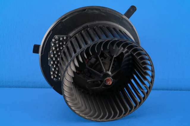 Varmeapparat motor til VW Passat 2011-2015 (B7) (B7) (VAG|3C1 820 015 T|3C0 907 521 F|)