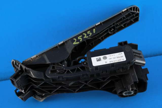 Pedal gass til VW Passat 2011-2015 (B7) (B7) (VAG|1K1 721 503 AN|)