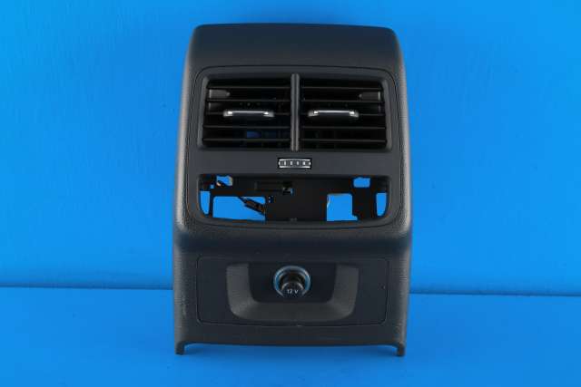 Dashbord friskluftdyse til Audi A4, 2015-2019 (Type V, Fase 1) (B9) (B9) (VAG|8W0 864 376)