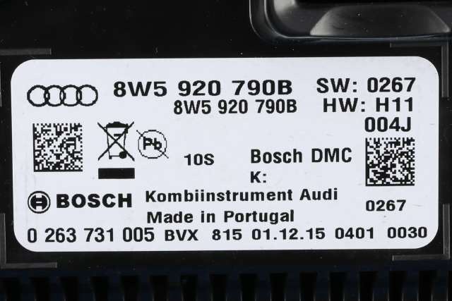 Instrumentpanel til Audi A4 2015-2019 (Type V, Fase 1) (B9) (B9) (VAG|8W5 920 790 B|)