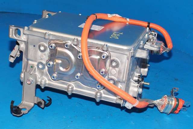 Batterilader (OBC - On Board Charger) til Mitsubishi Outlander 2012-2015 (Type III, Fase 1)  (MITSUBISHI|W005T70271|)