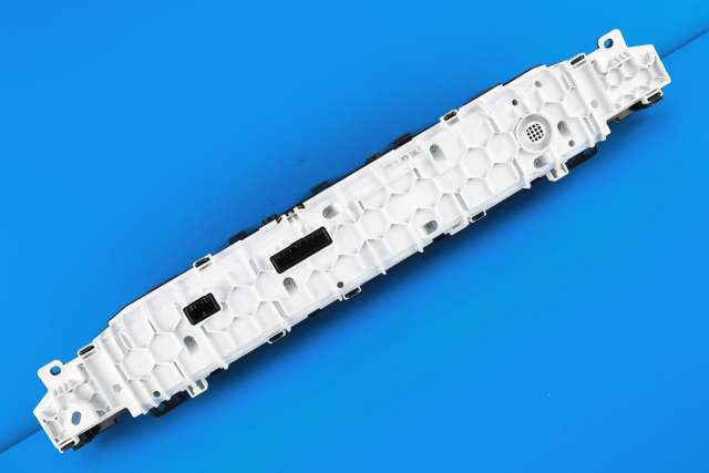 Instrumentpanel til Toyota Prius 2016-2023 (Type IV) (combi) (combi) (TOYOTA|83800-4E120-B|)
