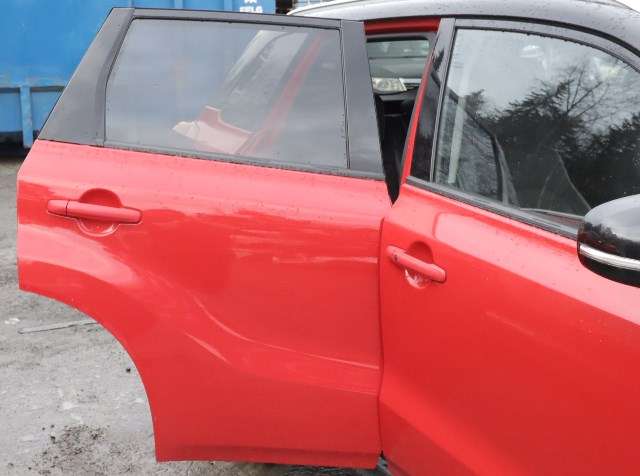 Dør høyre bak til Suzuki Vitara 2015-->> (Type IV)