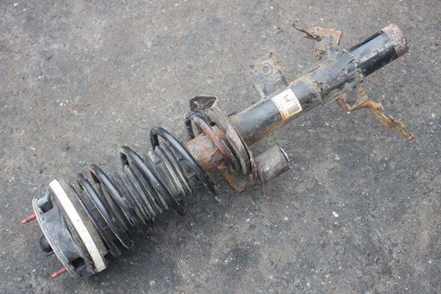 Fjærbein venstre bak til Land Rover Range Rover, Evoque, 2011-2019 (Type I)  (LAND ROVER|BJ32-18K004-AD)