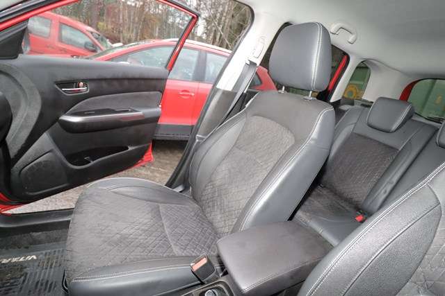Sete foran høyre til Suzuki Vitara 2015-->> (Type IV)