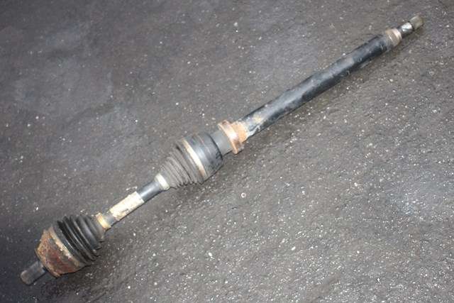 Drivaksel høyre foran, diesel/manuell til Volvo V70 2007-2013 (Type III, Fase 1) (VOLVO|P31272548|)