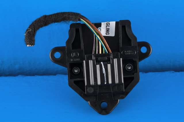 Bryter elektrisk håndbrekk/parkbrems til Land Rover Range Rover, Evoque 2011-2019 (Type I)  (LAND ROVER|BJ32-15K850-AC|)