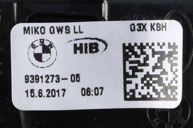 Dashbord diverse til BMW 5-Serie 2017-->> (G30/G31) (G30/G31) (BMW|9 391 273|)