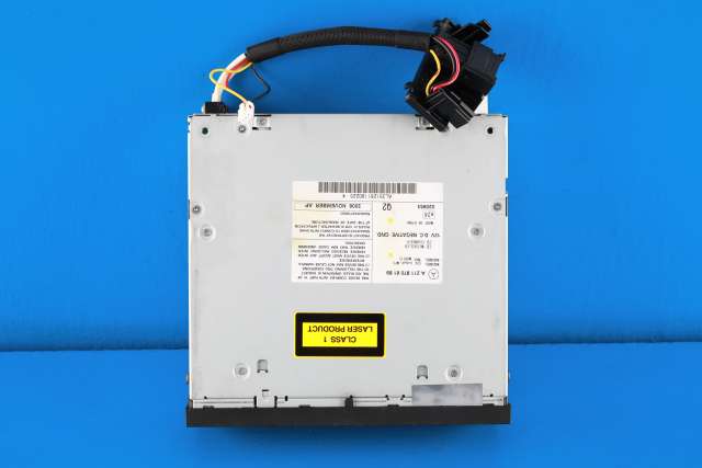 Bilstereo CD-veksler til Mercedes CLS 2004-2010 (C219) (C219) (MERCEDES|A 211 870 61 89|)