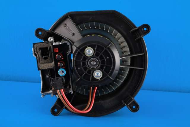 Varmeapparat motor til Mercedes CLS 2004-2010 (C219) (C219) (|A 230 821 63 51)