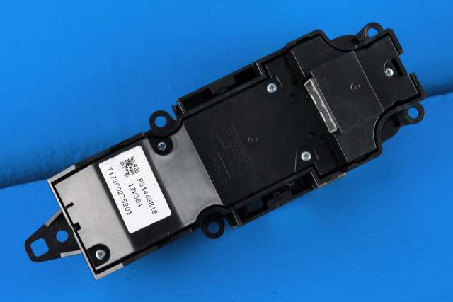 Bryter start/stopp til Volvo V90 / V90 CC / S90 2016-->>  (VOLVO|P31443818|)