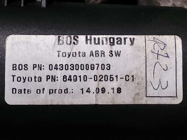 Bagasjerom rollon til Toyota Auris 2015-2019 (Type II, Fase 2)  (TOYOTA|64910-02051|)