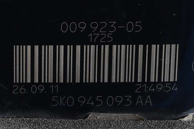 Baklykt venstre indre til VW Golf VI 2008-2012  (VAG|5K0 945 093 AA|)