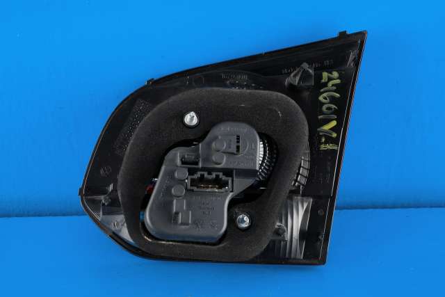 Baklykt venstre indre til VW Golf VI 2008-2012  (VAG|5K0 945 093 AA|)