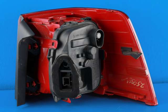 Baklykt venstre ytre til VW Sharan 2010-->> (Type II)  (VAG|7N0 945 095 G|)