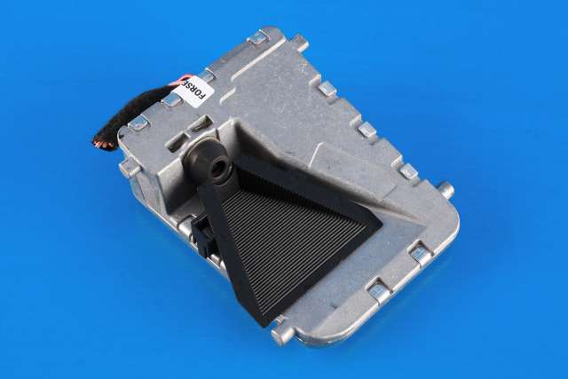 Parkeringskamera foran til Mercedes Vito, 2014-->> (W447) (W447) (MERCEDES|A 000 900 89 05)