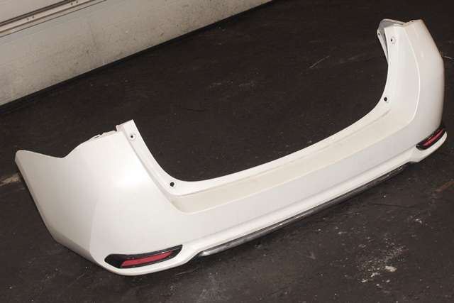 Støtfanger bak stasjonsvogn til Toyota Auris, 2015-2019 (Type II, Fase 2)  