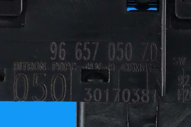Bryter ruteheis førerdørspanel til Citroën C4 2011-2017 (Type II) (CITROEN|96 657050 ZD|)