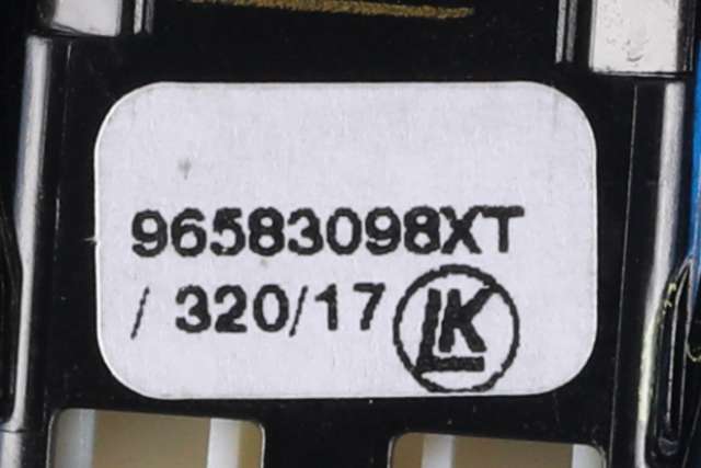Bryter diverse til Peugeot Partner 2015-2019 (Type II, Fase 2)  (PEUGEOT|96 583098 XT|)