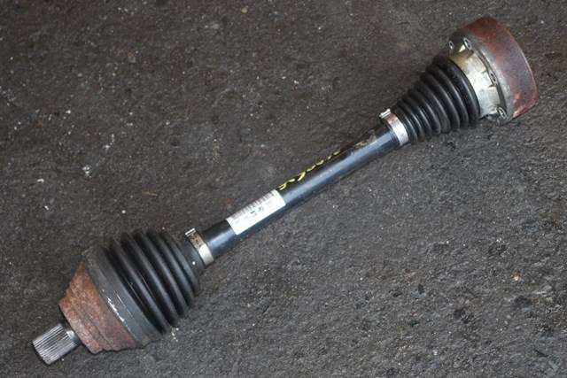 Drivaksel venstre foran, bensin/manuell til VW Golf VII 2012-2017 (Fase 1)  (VAG|5Q0 407 271 BR|)