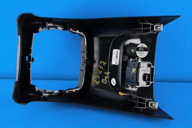 Dashbord diverse til Volvo XC40 2018-2024  (VOLVO|32262056|)