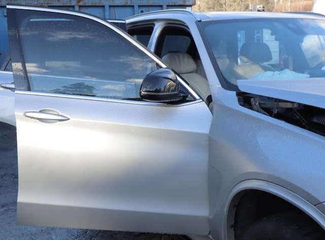 Dør høyre foran til BMW X5, 2013-2018 (F15) (F15) 