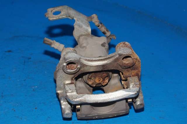 Bremsecaliper venstre bak til Toyota Prius 2016-2023 (Type IV) (combi) (combi) (TOKICO|)