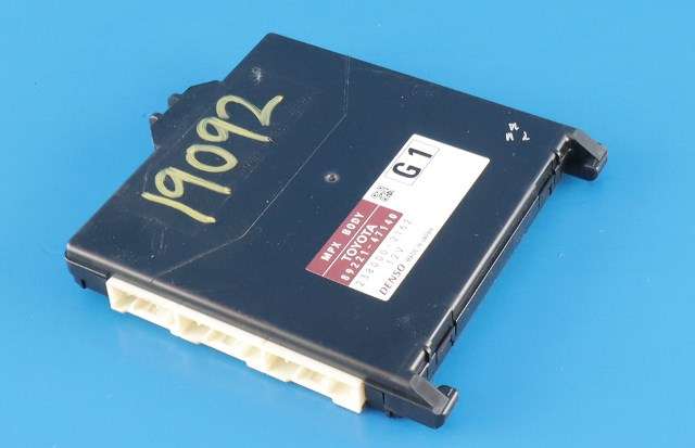 Styreenhet diverse til Toyota Prius, 2009-2016 (Type III) (COMBI) (COMBI) (TOYOTA|89221-47140)