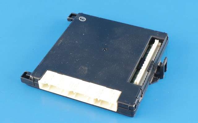 Styreenhet diverse til Toyota Prius 2009-2016 (Type III) (COMBI) (COMBI) (TOYOTA|89221-47140|)