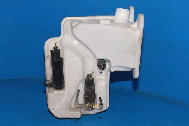 Spylertank foran til Škoda Octavia, 2017-2020 (Type III, Fase 2)  (VAG|5Q0 955 499 BE)