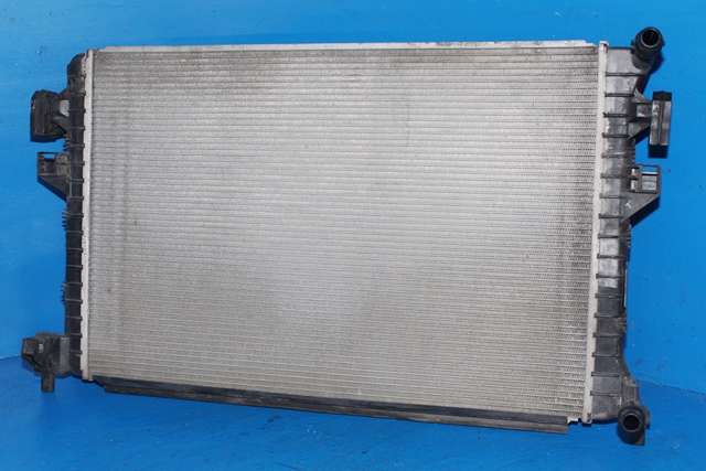 Radiator (manuell gir) til VW Golf VII, 2012-2017 (Fase 1)  (VAG|5Q0 121 251 EJ)