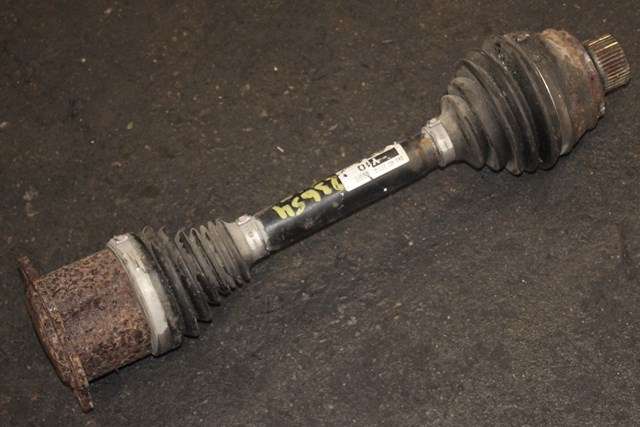 Drivaksel venstre foran, diesel/manuell til Audi A4 2007-2014 (Type IV) (B8) (B8) (VAG|8K0 407 271 Q|)