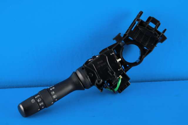 Bryter blink til Lexus CT 2010-2020 (TOYOTA|42111-17F534|)