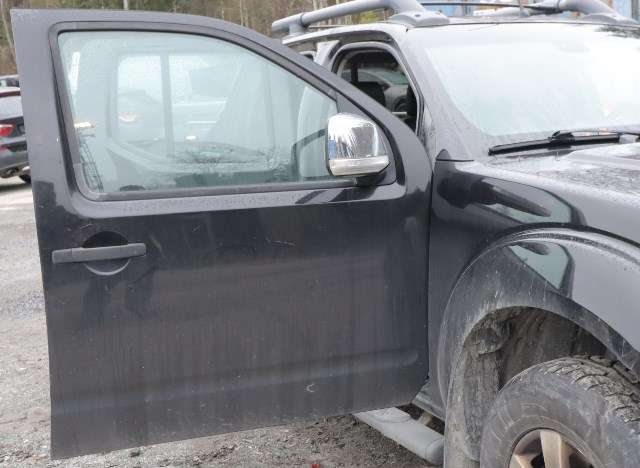 Dør høyre foran til Nissan Navara 2005-2010 (Fase 1) (D40) (D40)