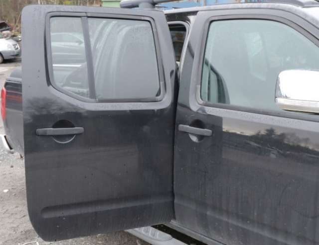 Dør høyre bak til Nissan Navara 2005-2010 (Fase 1) (D40) (D40)