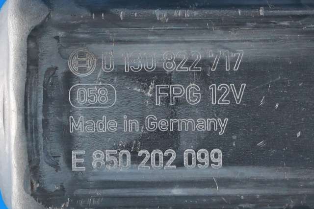 Ruteheis, kun motor, venstre foran til Škoda Octavia 2017-2020 (Type III, Fase 2) (BOSCH|0 130 822 717|5Q0 959 801 B|)