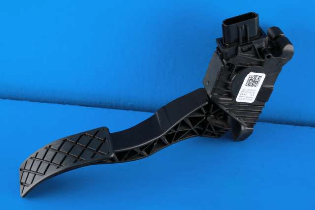 Pedal gass til Škoda Octavia, 2017-2020 (Type III, Fase 2)  (HELLA|6PV 010 621-81)