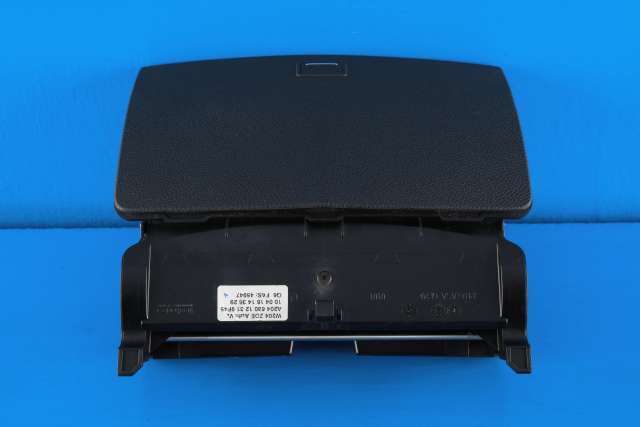 Bilstereo navigasjon skjerm til Mercedes C-Klasse 2007-2011 (Fase 1) (W204) (W204) (MERCEDES|A 204 680 12 31|)