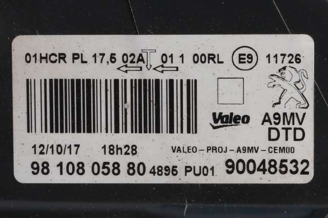 Frontlykt høyre halogen til Peugeot 208 2012-2019 (Type I)  (PEUGEOT|98 108058 80|)