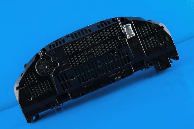 Instrumentpanel til Mercedes C-Klasse 2007-2011 (Fase 1) (W204) (W204) (MERCEDES|A 204 900 38 02|)