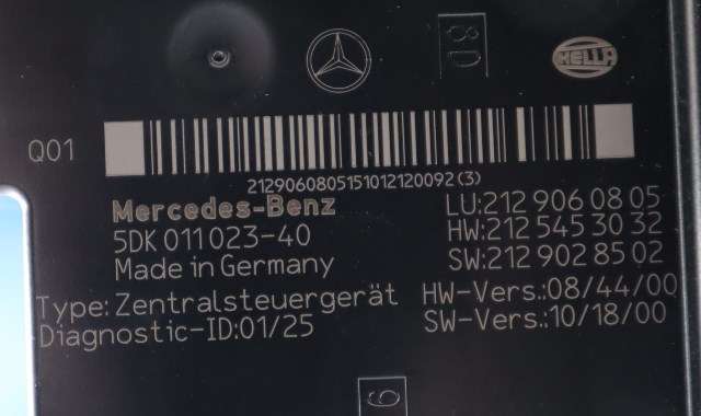Styreenhet (SAM - Signal Acquisition Module) til Mercedes E-Klasse 2009-2013 (Fase 1) (W212) (W212) (HELLA|5DK 011 023-40|212 906 08 05|)