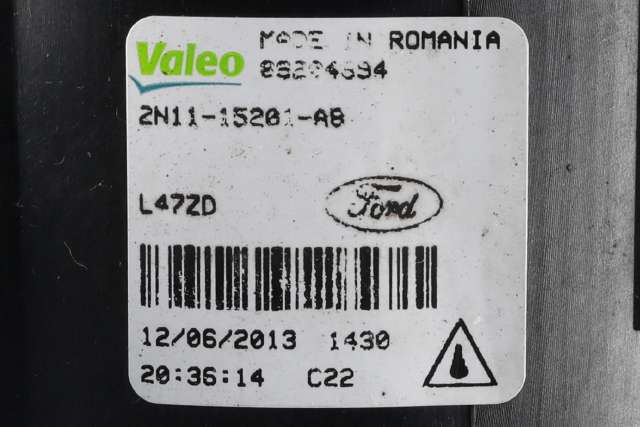 Tåkelykt høyre foran til Ford Focus 2011-2014 (Type III, Fase 1)  (FORD|2N11-15201-AB|)
