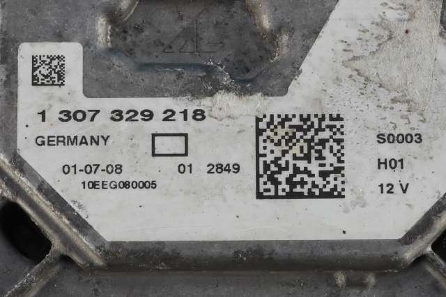 Frontlykt høyre xenon til Audi A4 2007-2014 (Type IV) (B8) (B8) (VAG|8K0 941 004 C|)